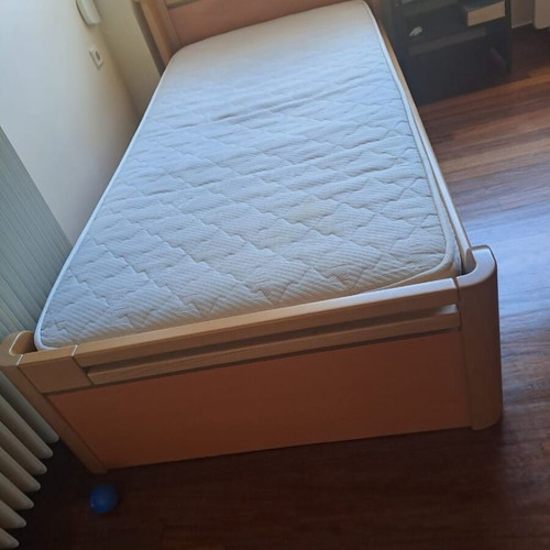 Vasileiadis children's and teen bed made of solid wood like new
