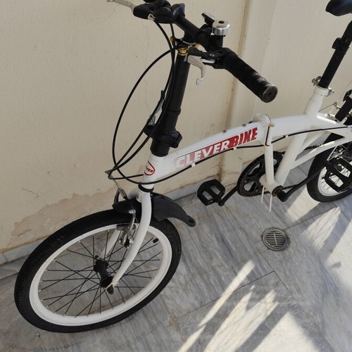 Folding bike used, 20 inch wheels, 6 speeds, V-Brake