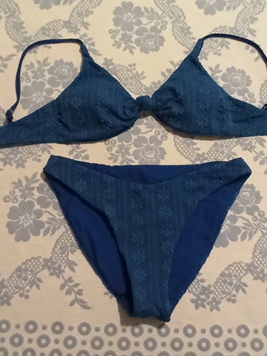 Blue bikini new without underwire, cups fixed, size M