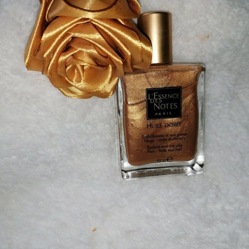 L'essence des notes iridescent dry oil for face, hair, body new