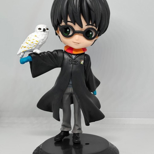 Harry Potter collectible figure 15cm with Hedwig owl like new