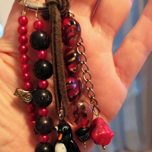 Keychain new, black and red