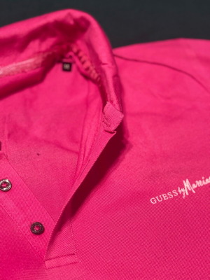 Guess sleeveless shirt like new, red, size M