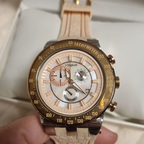 Vogue wristwatch used, waterproof stainless steel, pink gold