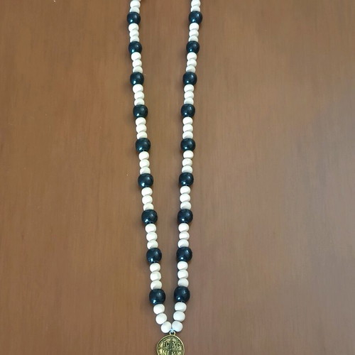 Necklace with Konstantinato and wooden beads new, elastic