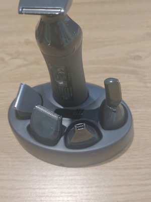 shaving device and nose hair removal Avon