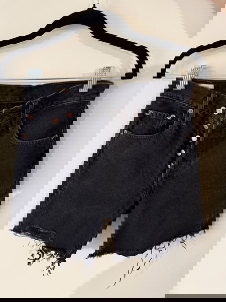Σορτς Levis