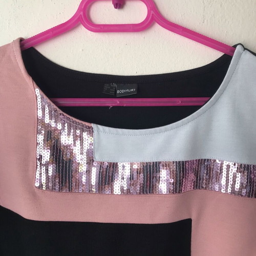 Body Flirt midi dress like new, size 40, black and pink with sequins