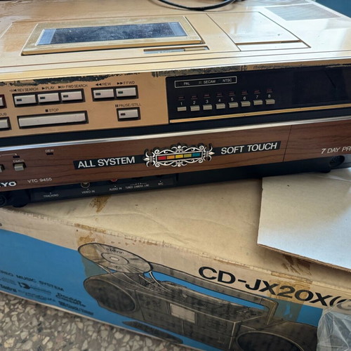 Sanyo VTC 9455 used