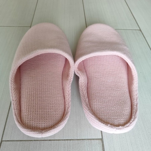 Women's canvas slippers like new, size 38/39, soft pink