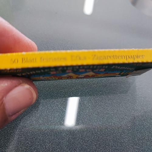 Efka Collectible Rolling Papers with Authenticity Tape