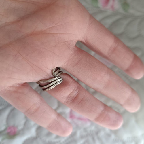 Handmade ring with adjustable closure, like new, gold and silver
