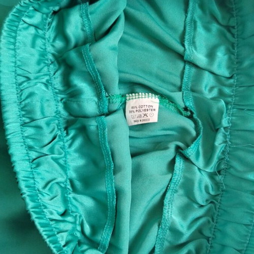 Women's satin pants green like new, size M