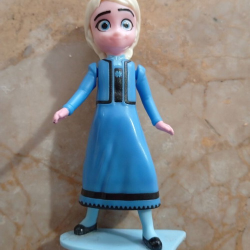 Elsa Disney figure from Frozen movie