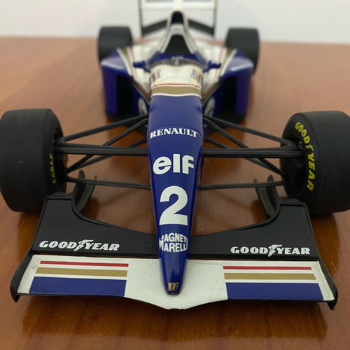 Williams FW-16 Lang scale 1/18 like new