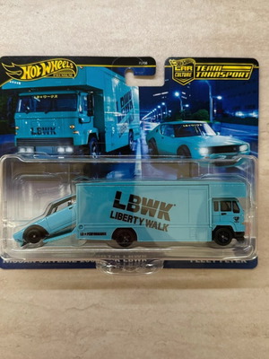 Hot Wheels Team Transport Nissan Skyline 2000GT-R LBWK