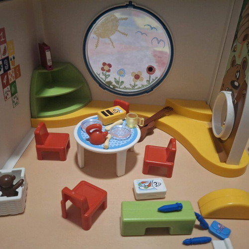 Playmobil large school like new with all accessories