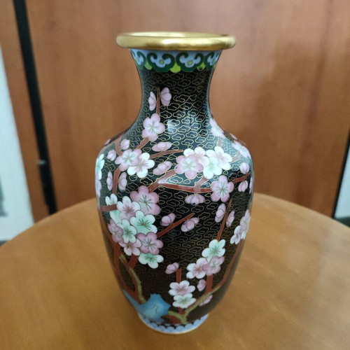 Cloisonné vase like new, 25 cm height, decorated with flowers