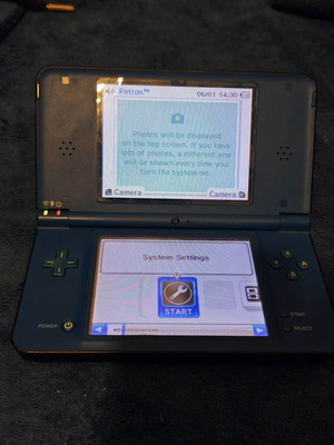 Nintendo DSi XL φορητή κονσόλα σε μπλε