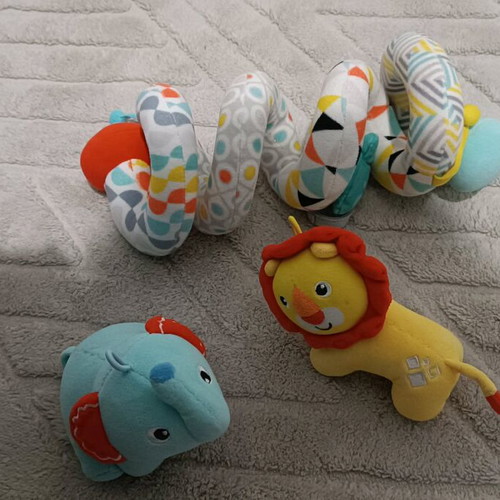 Baby hanging toy used for stroller or crib