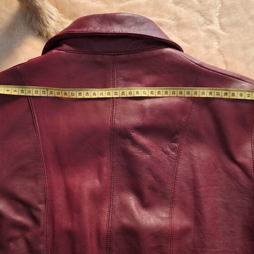 Real leather crimson jacket size L like new