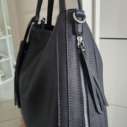 Suri Frey shoulder bag like new, black faux leather