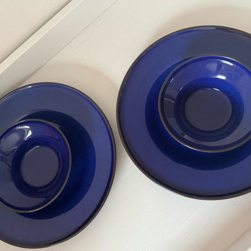 IKEA set of 2 plates 32 cm and 2 bowls 17 cm new blue