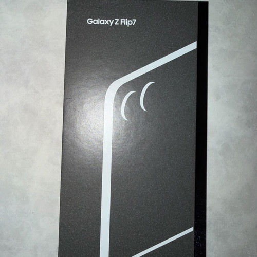 Samsung Flip 7 256GB new