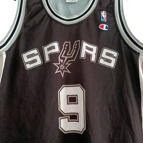 San Antonio Spurs Tony Parker basketball jersey XL used