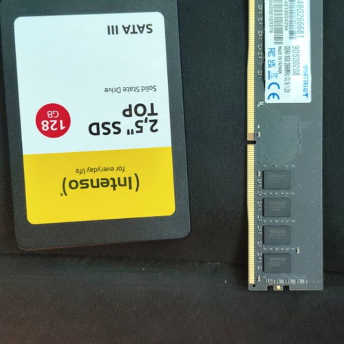 Patriot PSD48G266681 DDR4 8GB Memory and 128GB SSD New