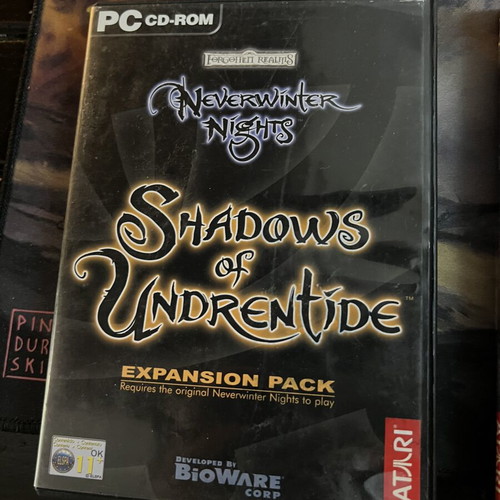 Neverwinter Nights PC game pack used, Shadows of Undrentide, Hordes of the Underdark, NWN 2