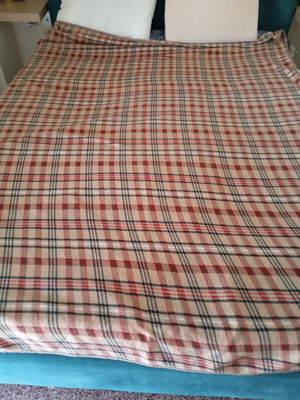 Plaid Semi-Double Blanket 140x190 like new