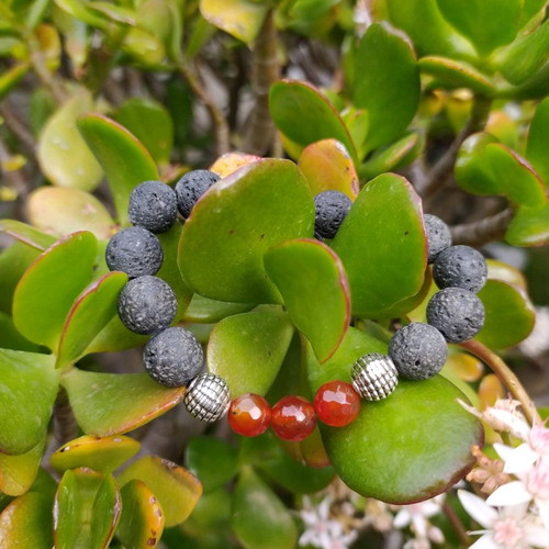 Handmade bracelet with semi-precious stones adjustable size
