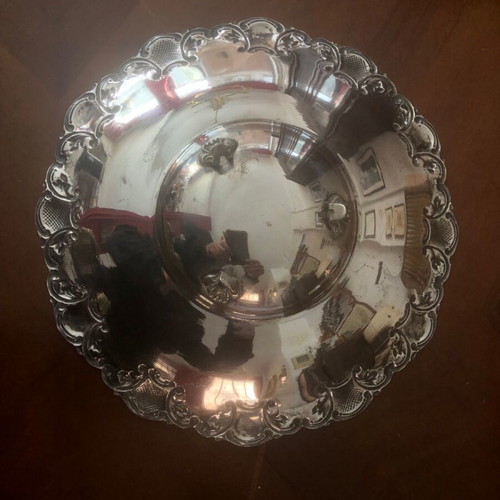 Silver-plated vessel used, 22 cm diameter