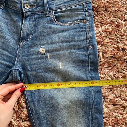 Zara ripped jeans dark blue, skinny, elastic, mid rise, like new