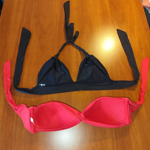 Bikini tops set like new, red bandeau and black halter