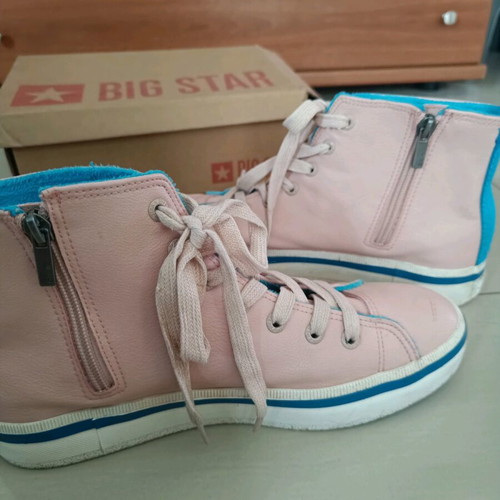 Big Star athletic shoes used, size 40, blue and pink