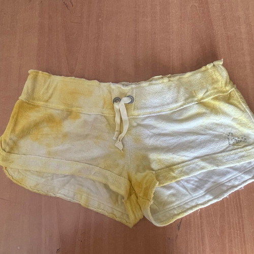 Branded women's shorts new, size Medium