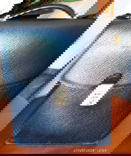 MESSENGER BAG LANCEL , Αυθεντικη δερματινη τσαντα made in France.