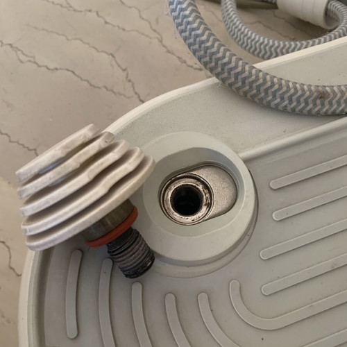 Stirella Professional Steam Iron like new, with water base and measuring cup