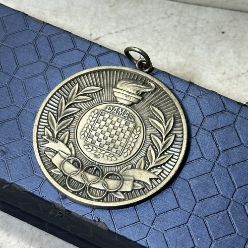 Vintage medal of Greece 1982 chess olympiad by DAMAS used