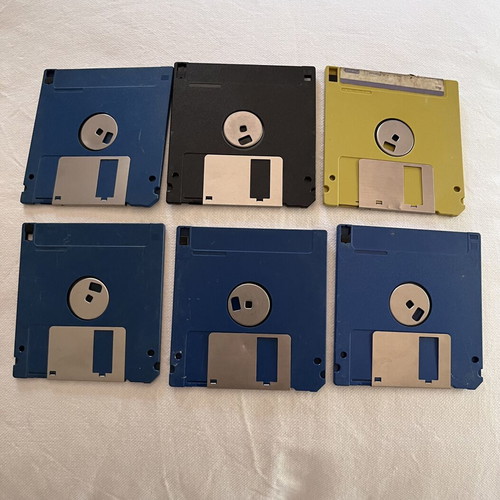 Retro 3.5" δισκέτες πακέτο 6 μεταχειρισμένες, Amiga και USER συλλεκτικές