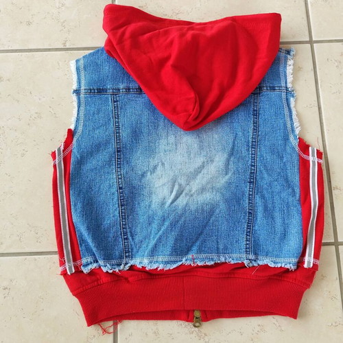 Unisex children's vest with hood like new, size 12 (152), blue denim and red