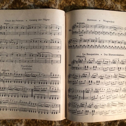 OESTEN Vintage Piano Learning Edition for Beginners Used