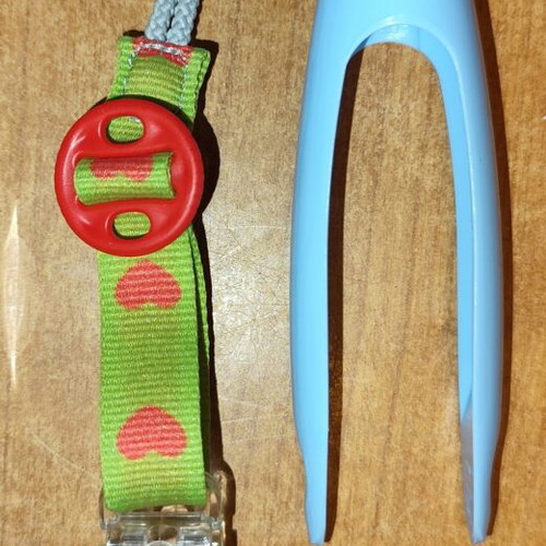 Chicco and Nuk Glass Baby Bottles Set with Clips and Plastic Tongs like new