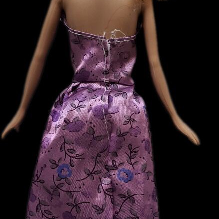 Lot of five dolls like new
