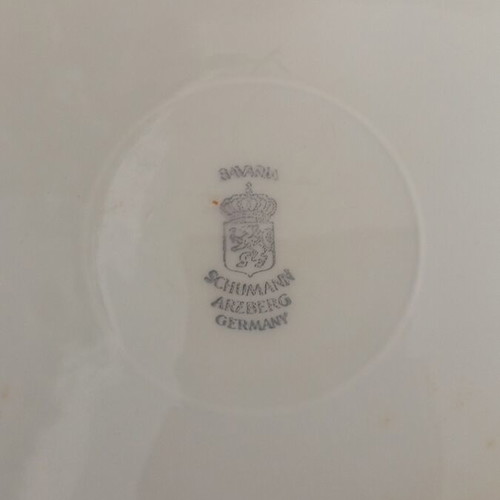 Vintage Schumann Arzberg Bavaria porcelain fruit bowl like new