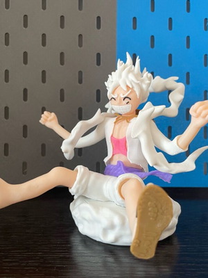 One Piece Luffy Gear 5 figure new