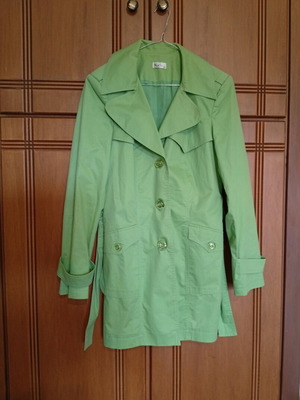 Nansy trench coat like new, size 44-S/M, green