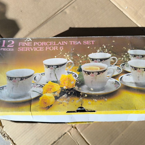 Porcelain tea set 12 pieces new